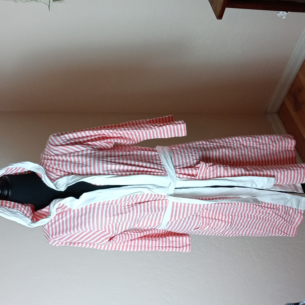 Pure Fiber Hooded Bath Robe